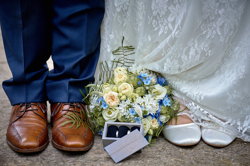 Fotograf Weimar, Hochzeitsfotograf Weimar, Hochzeitsreportage, Hochzeitsfotos, Brautpaarshooting, fotograf für hochzeit, Hochzeitsbilder im Freien, Sommerhochzeit Weimar