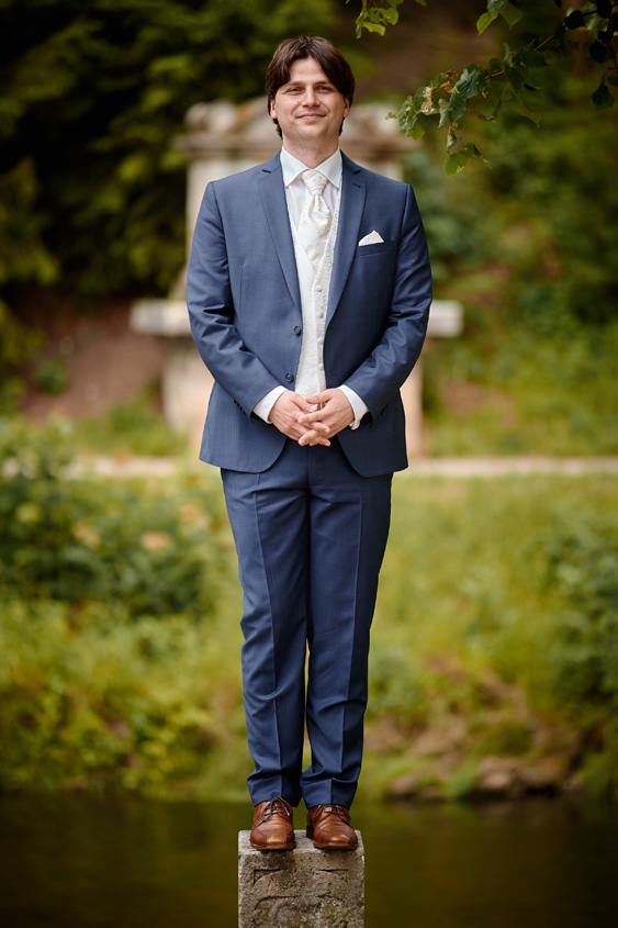 Fotograf Weimar, Hochzeitsfotograf Weimar, Hochzeitsreportage, Hochzeitsfotos, Brautpaarshooting, fotograf für hochzeit, Hochzeitsbilder im Freien, Sommerhochzeit Weimar