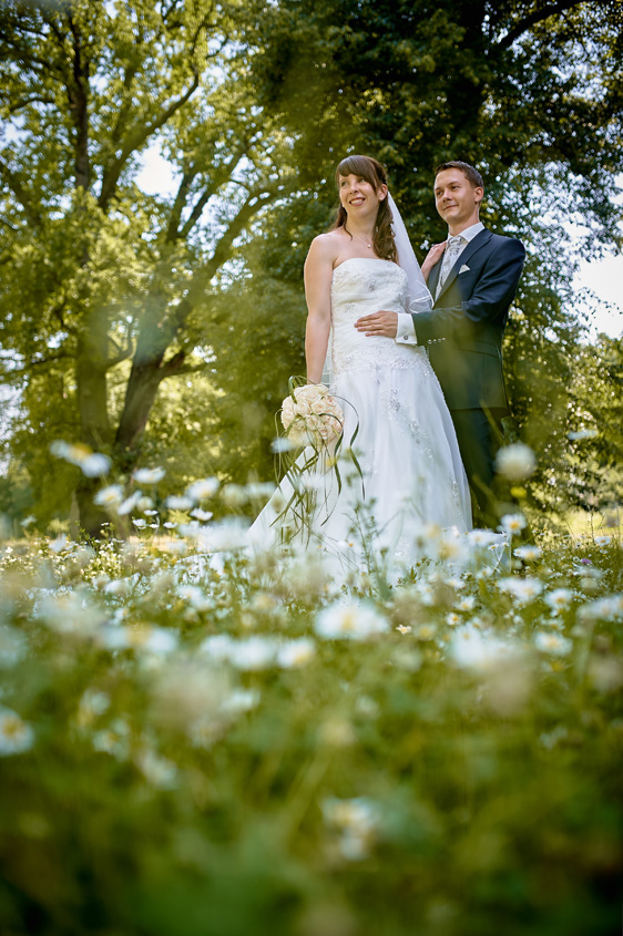 Fotograf Weimar, Hochzeitsfotograf Weimar, Hochzeitsreportage, Hochzeitsfotos, Brautpaarshooting, fotograf für hochzeit, Hochzeitsbilder im Freien, Sommerhochzeit Weimar