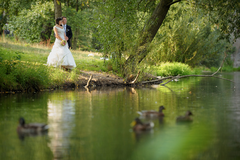 Fotograf Weimar, Hochzeitsfotograf Weimar, Hochzeitsreportage, Hochzeitsfotos, Brautpaarshooting, fotograf für hochzeit, Hochzeitsbilder im Freien, Sommerhochzeit Weimar