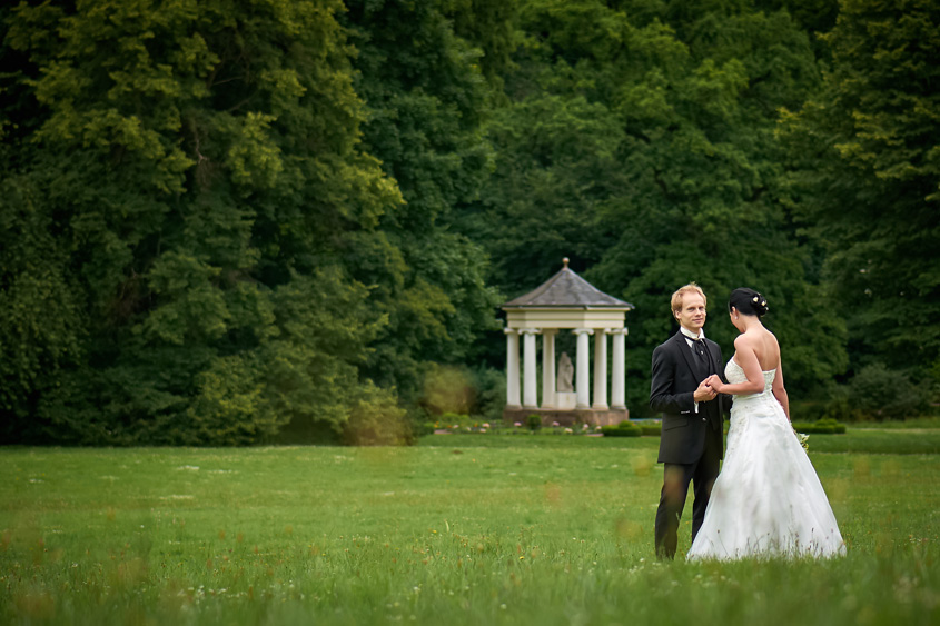Fotograf Weimar, Hochzeitsfotograf Weimar, Hochzeitsreportage, Hochzeitsfotos, Brautpaarshooting, fotograf für hochzeit, Hochzeitsbilder im Freien, Sommerhochzeit Weimar
