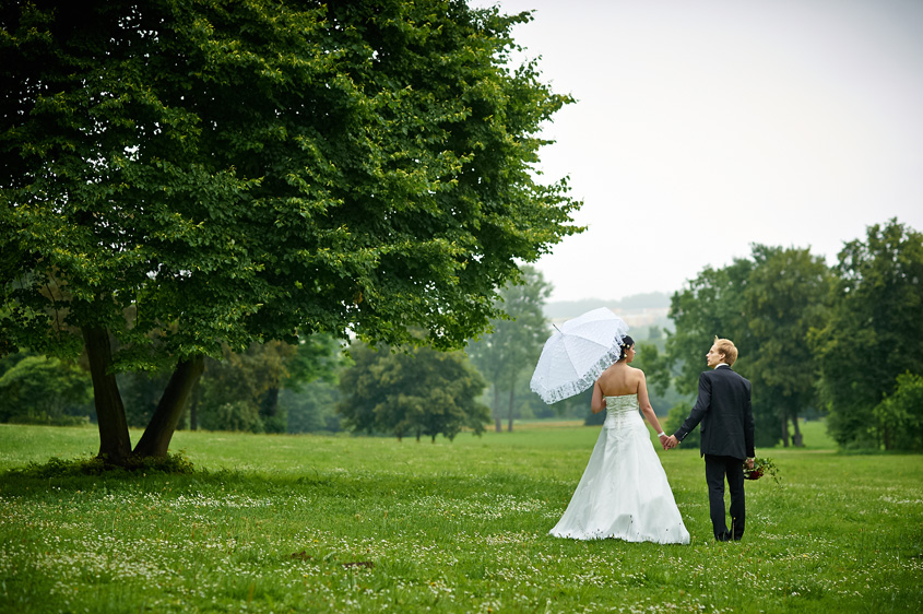 Fotograf Weimar, Hochzeitsfotograf Weimar, Hochzeitsreportage, Hochzeitsfotos, Brautpaarshooting, fotograf für hochzeit, Hochzeitsbilder im Freien, Sommerhochzeit Weimar