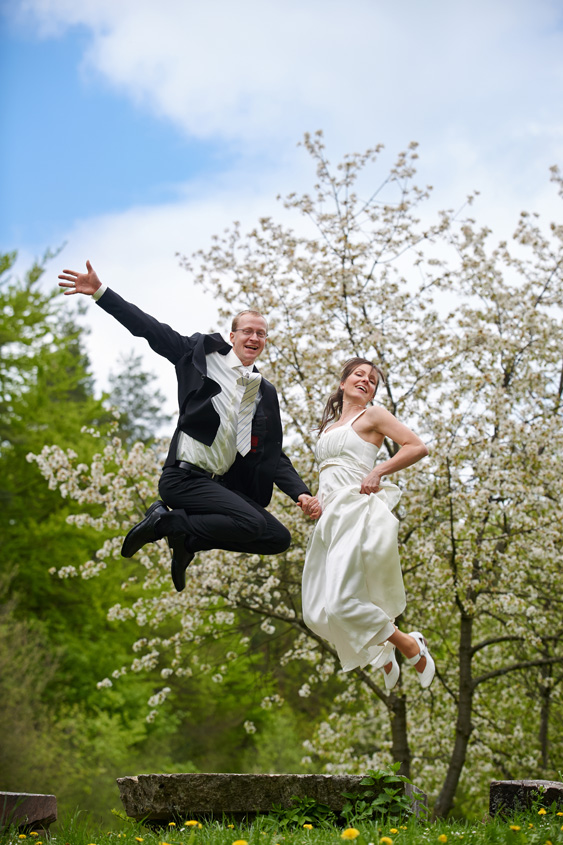 Fotograf Weimar, Hochzeitsfotograf Weimar, Hochzeitsreportage, Hochzeitsfotos, Brautpaarshooting, fotograf für hochzeit, Hochzeitsbilder im Freien, Sommerhochzeit Weimar