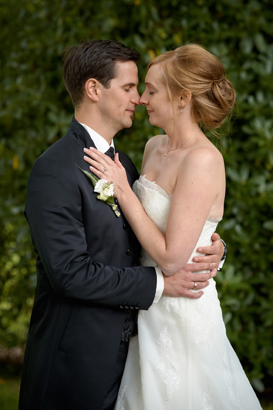 Fotograf Weimar, Hochzeitsfotograf Weimar, Hochzeitsreportage, Hochzeitsfotos, Brautpaarshooting, fotograf für hochzeit, Hochzeitsbilder im Freien, Sommerhochzeit Weimar