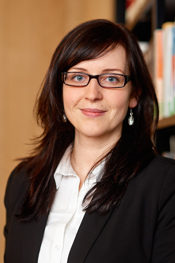Fotostudio, Fotograf Weimar, Bewerbungsfotos, Studio-Portraits, Professionelle Bewerbungsbilder im Studio, Business Portrait, Bewerbungsportraits, Corporate Design