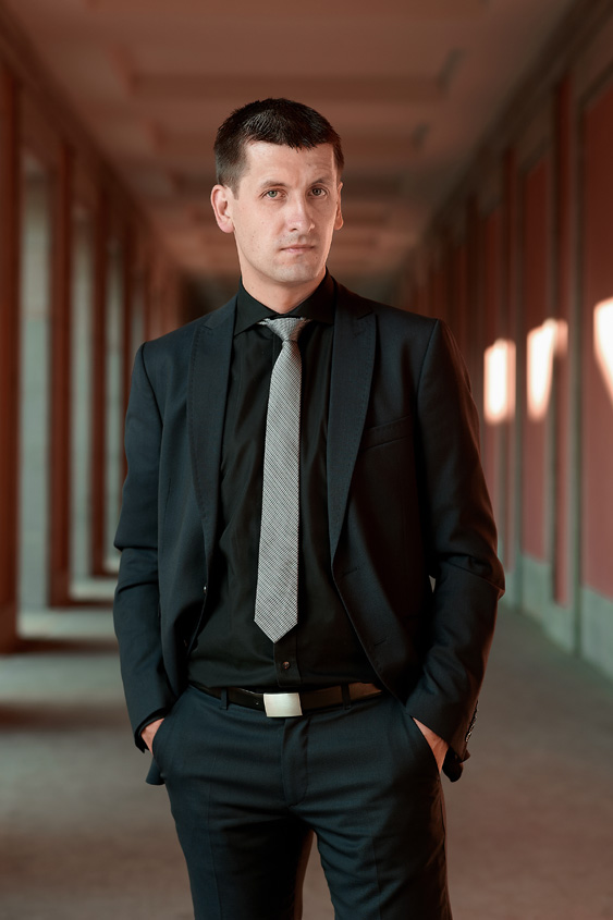 Fotostudio, Fotograf Weimar, Bewerbungsfotos, Studio-Portraits, Professionelle Bewerbungsbilder im Studio, Business Portrait, Bewerbungsportraits, Corporate Design