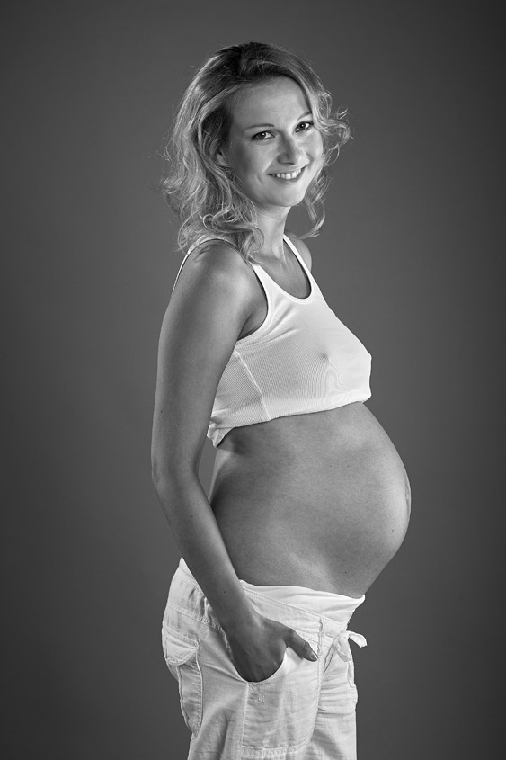 Fotograf Familienbilder Familienfotos Babybauch Schwangerschafts Fotografie Studio Fotos Weimar - Fotostudio Weimar - Foto Gutschein