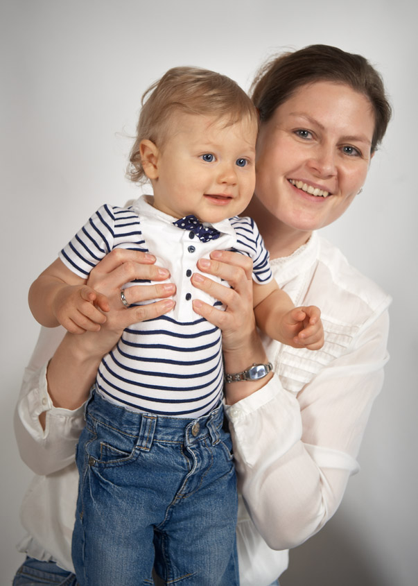 Fotograf Familienbilder Familienfotos Babybauch Schwangerschafts Fotografie Studio Fotos Weimar - Fotostudio Weimar - Foto Gutschein