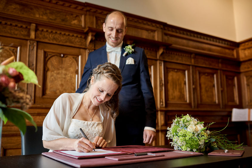 Fotograf Jena heiraten Verlobung Hochzeitsfotos Park Villa Rosenthal in Jena Hochzeitsfotograf Jena Paarshooting Hochzeit