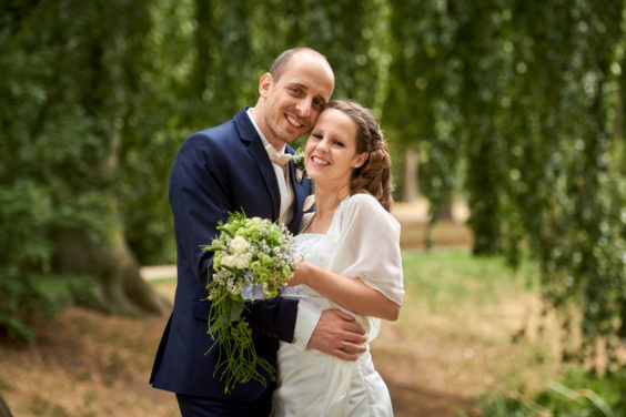 Hochzeit in Jena – Trauung Villa Rosenthal & Hochzeitsfotos im Paradies
