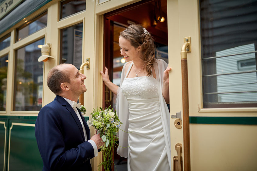 Fotograf Jena heiraten Verlobung Hochzeitsfotos Park Villa Rosenthal in Jena Hochzeitsfotograf Jena Paarshooting Hochzeit
