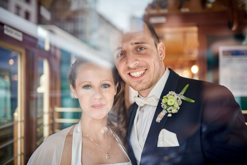 Fotograf Jena heiraten Verlobung Hochzeitsfotos Park Villa Rosenthal in Jena Hochzeitsfotograf Jena Paarshooting Hochzeit